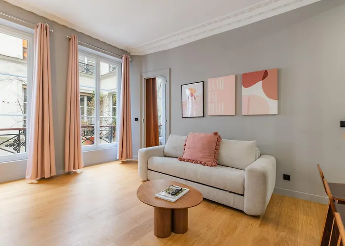 Escapade De Charme Au Coeur Du Historique Apartmán